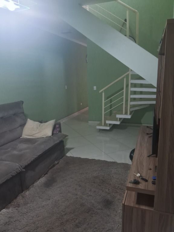 Sobrado à venda com 3 quartos, 130m² - Foto 5