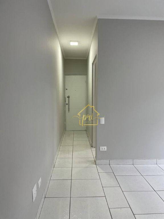 Apartamento à venda com 2 quartos, 61m² - Foto 13