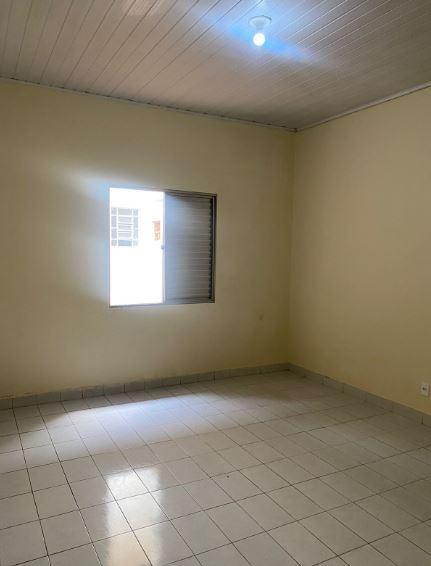 Casa para alugar com 3 quartos, 110m² - Foto 5