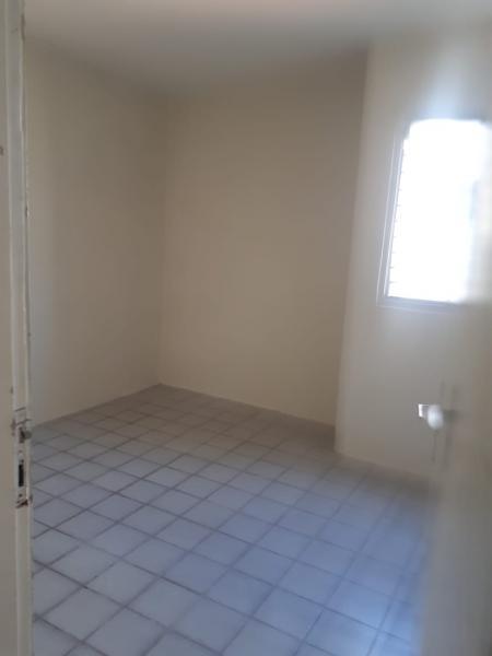 Apartamento para alugar com 3 quartos, 115m² - Foto 3