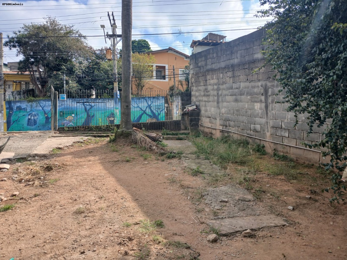 Casa à venda com 1 quarto, 270m² - Foto 6