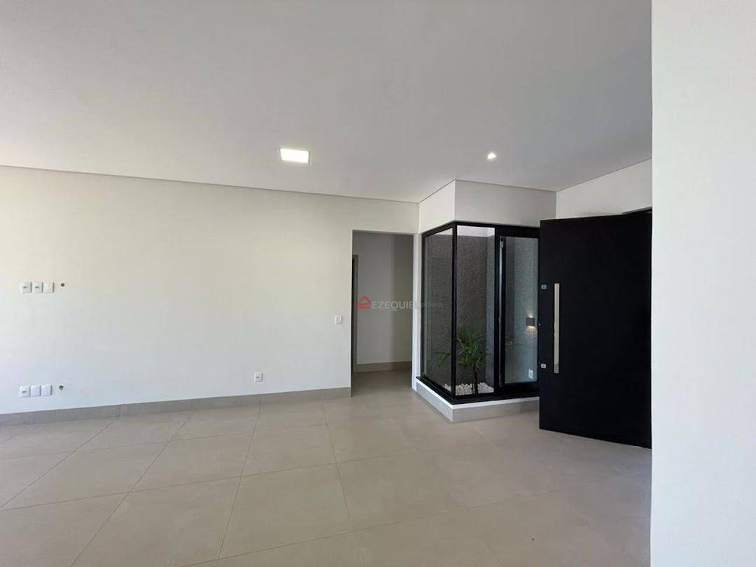 Casa à venda com 3 quartos, 360m² - Foto 5