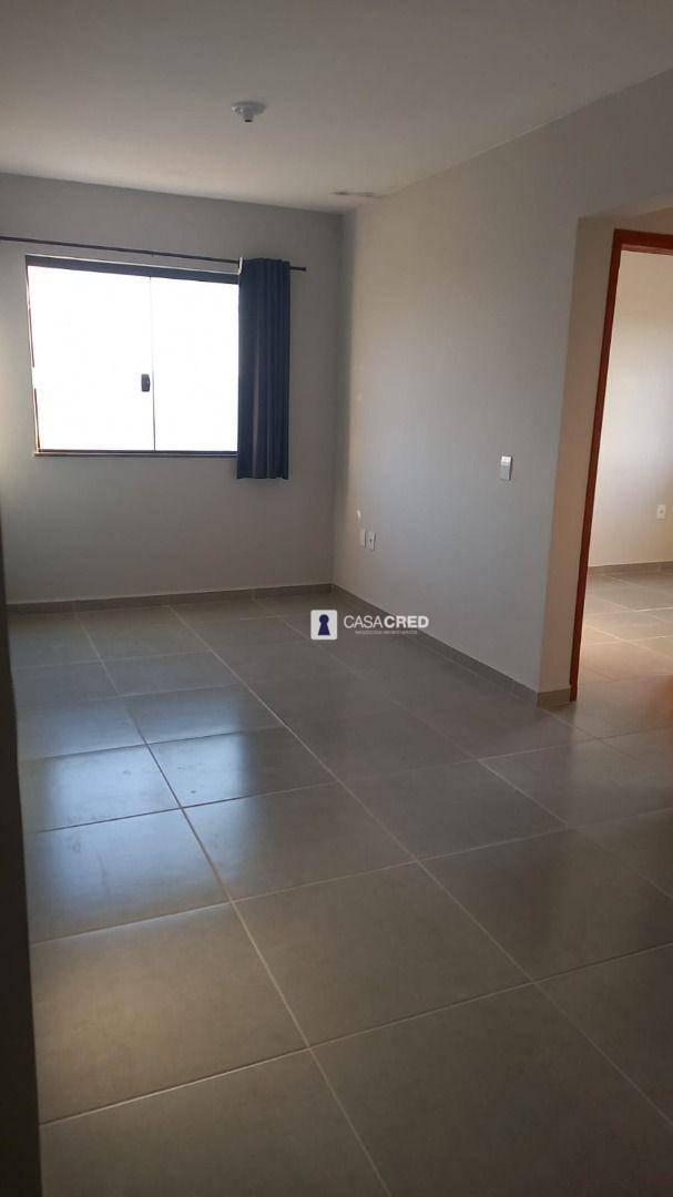 Apartamento à venda com 2 quartos, 51m² - Foto 2