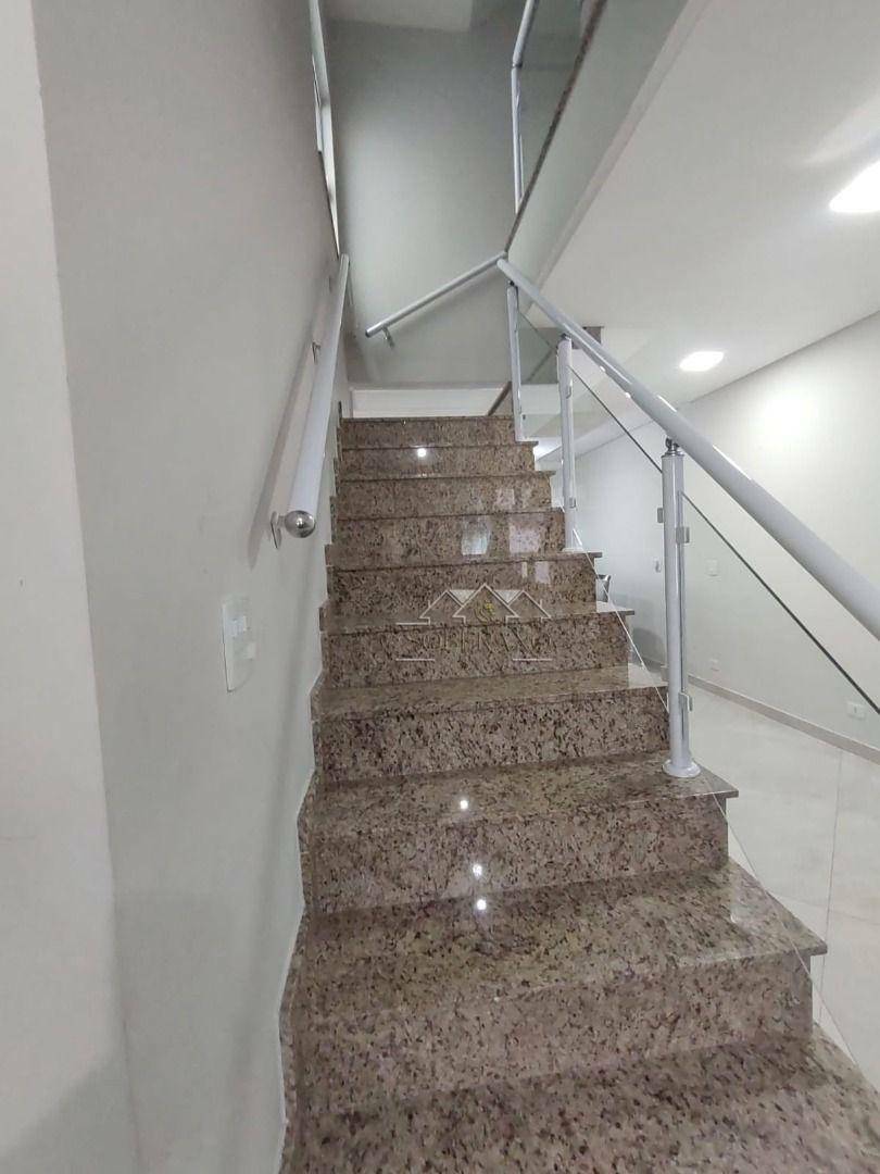 Sobrado à venda com 3 quartos, 405m² - Foto 2