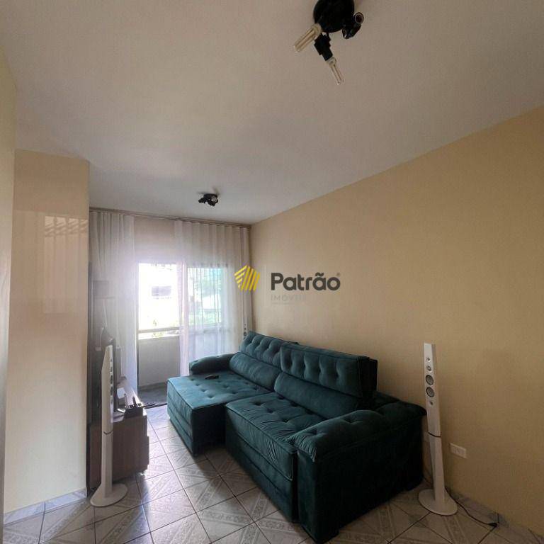 Apartamento à venda com 2 quartos, 62m² - Foto 5