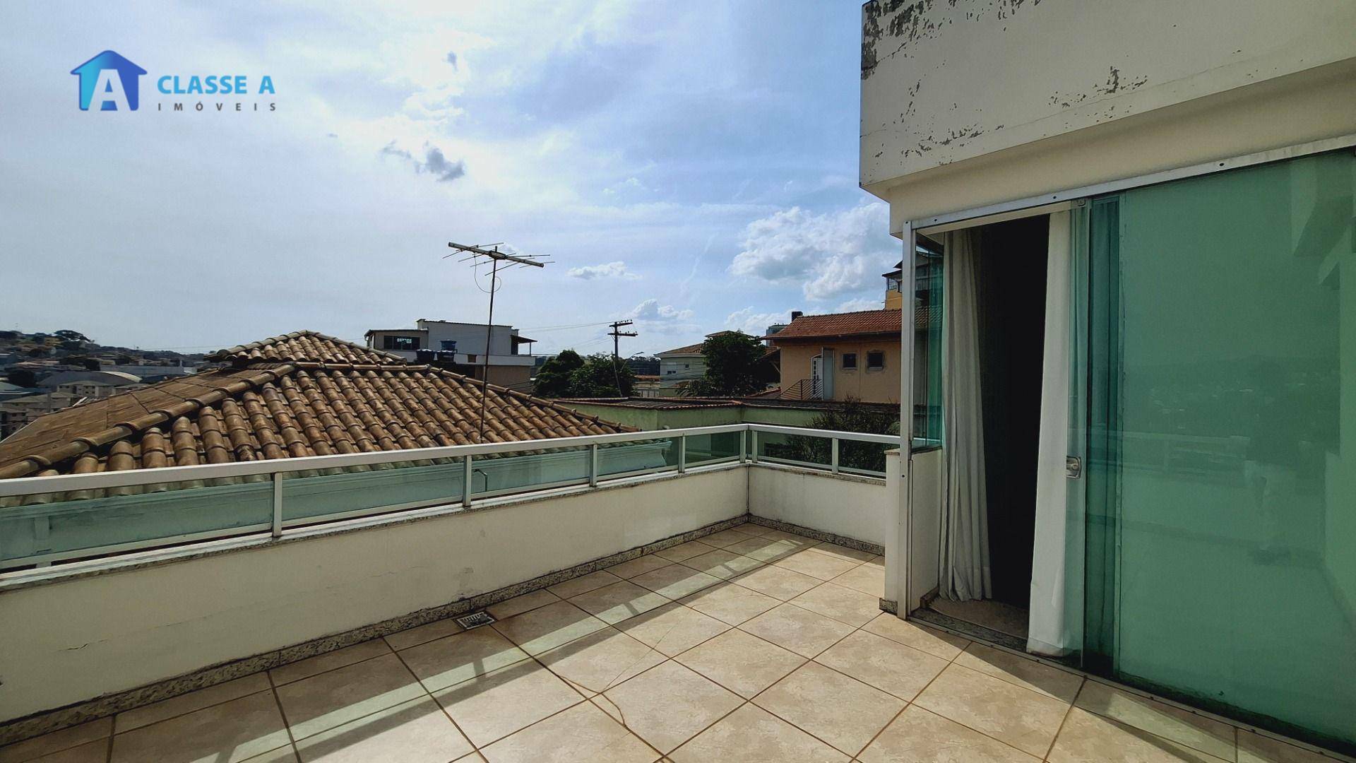 Casa à venda com 4 quartos, 188m² - Foto 15