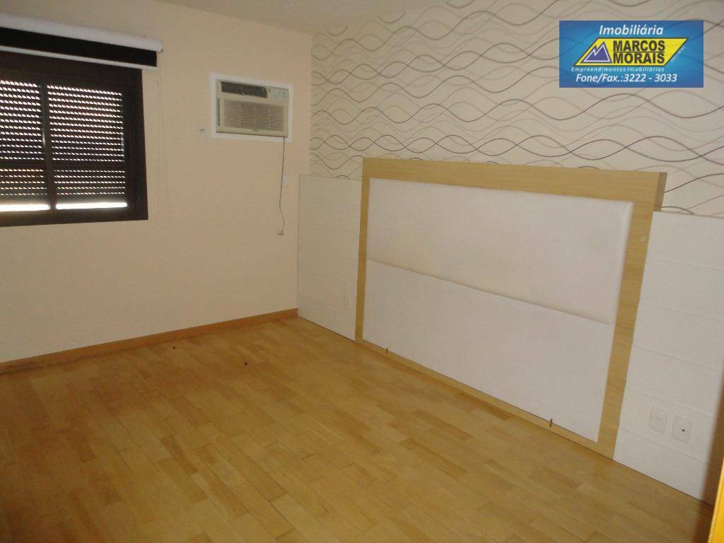 Apartamento à venda com 3 quartos, 189m² - Foto 18