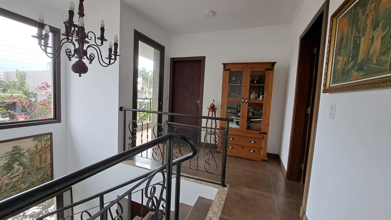 Casa de Condomínio à venda com 4 quartos, 280m² - Foto 13