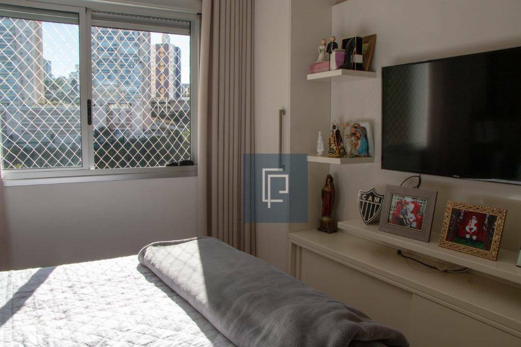 Apartamento à venda com 3 quartos, 126m² - Foto 14