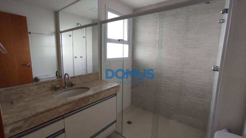 Apartamento à venda e aluguel com 3 quartos, 160m² - Foto 5