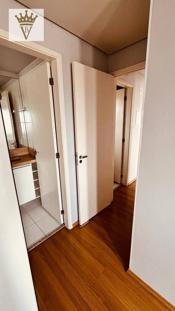 Apartamento à venda com 2 quartos, 60m² - Foto 15