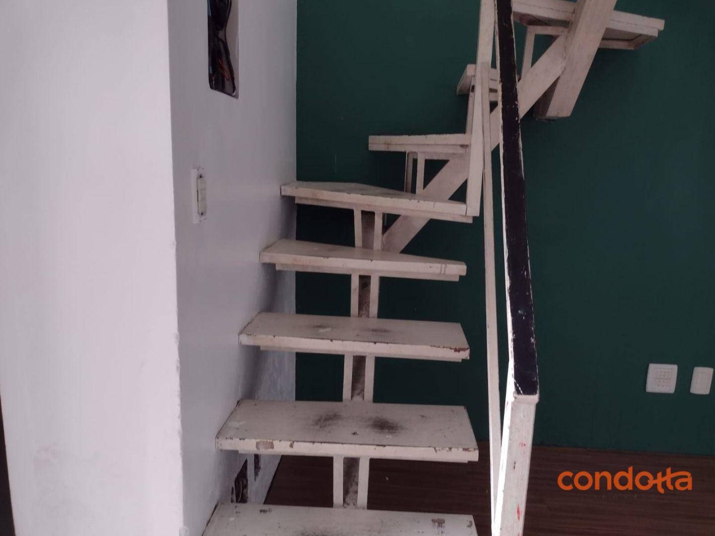 Casa para alugar com 3 quartos, 120m² - Foto 15