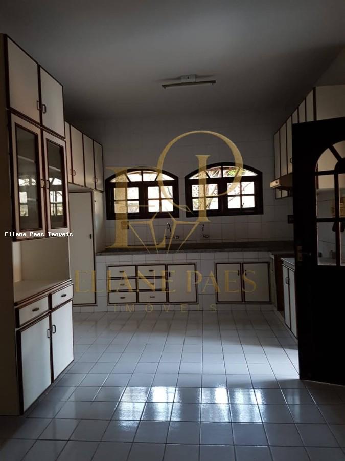 Casa à venda com 4 quartos, 750m² - Foto 21