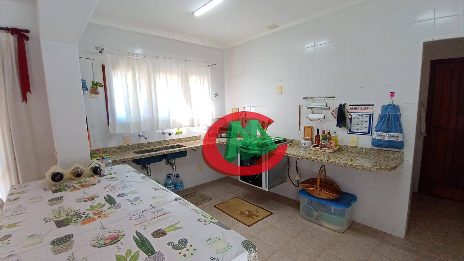 Chácara à venda com 3 quartos, 234m² - Foto 3