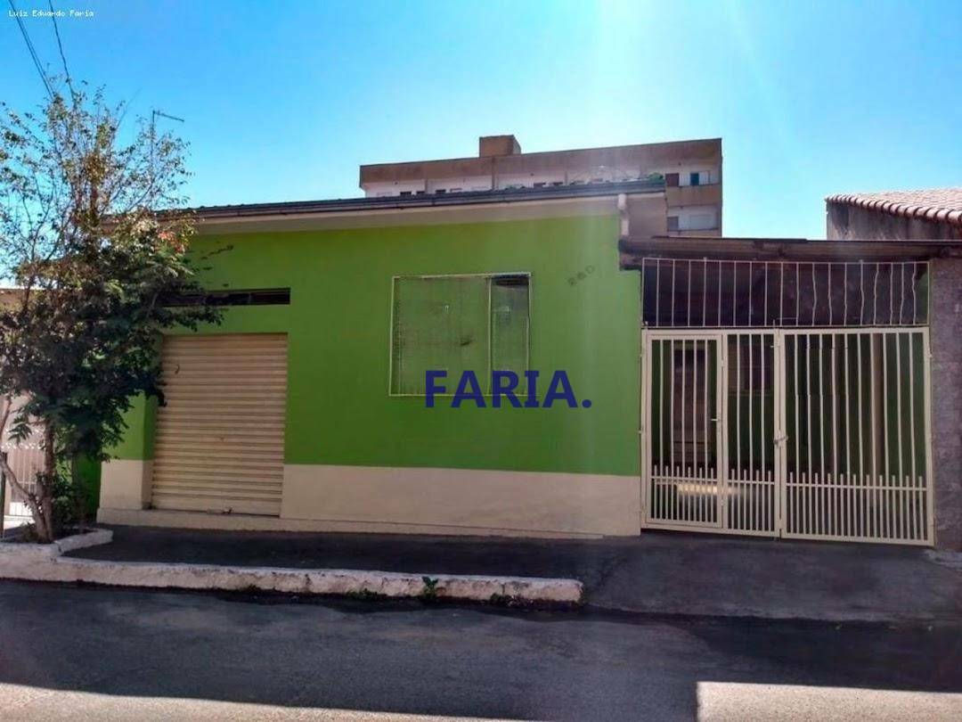 Casa à venda com 3 quartos, 150M2 - Foto 1