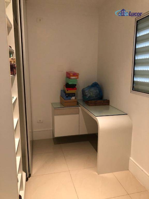 Sobrado à venda com 3 quartos, 270m² - Foto 17