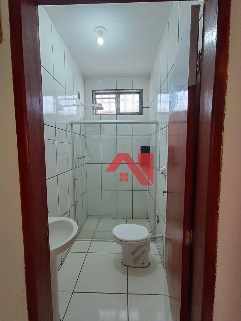 Casa à venda com 2 quartos, 50m² - Foto 5