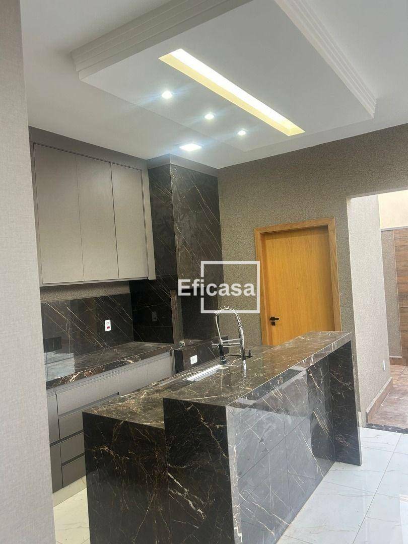 Casa de Condomínio à venda com 3 quartos, 170m² - Foto 1