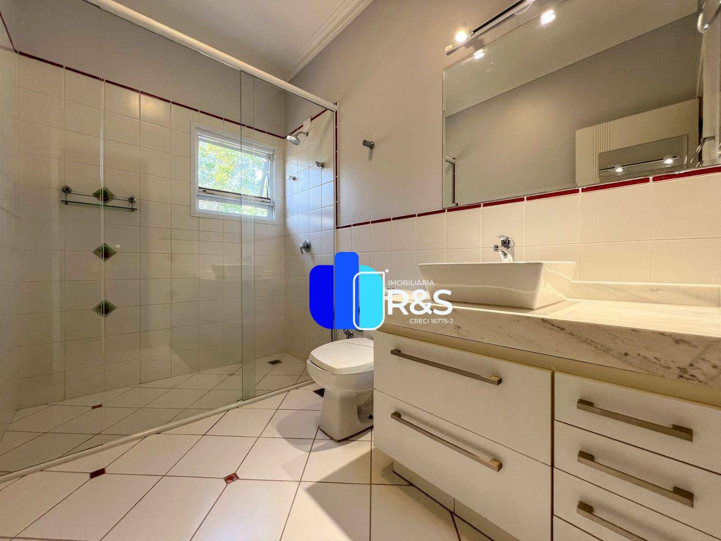 Casa de Condomínio à venda e aluguel com 5 quartos, 830m² - Foto 44