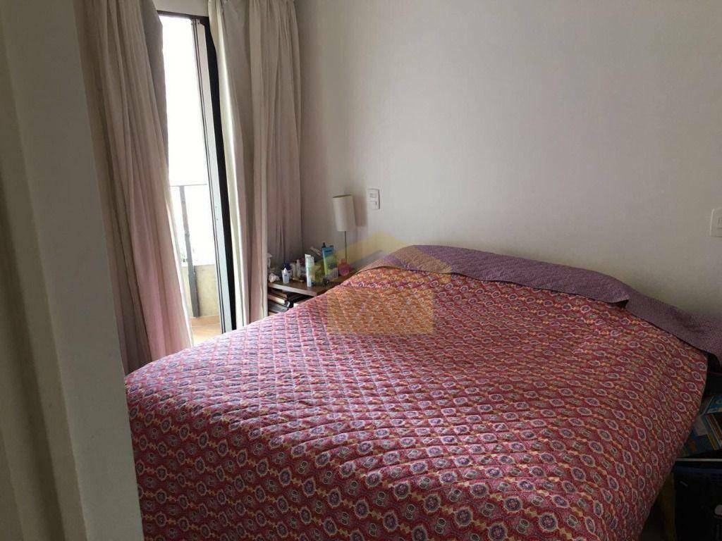 Apartamento à venda com 3 quartos, 97m² - Foto 9