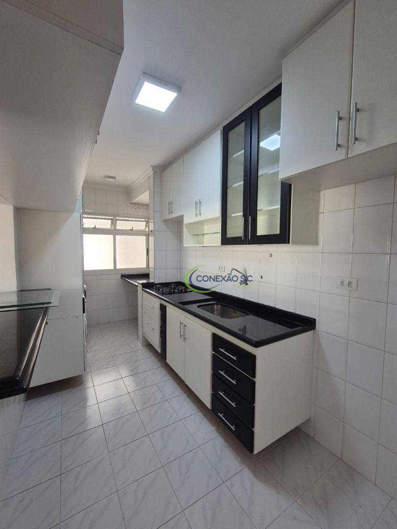 Apartamento para alugar com 2 quartos, 69m² - Foto 7