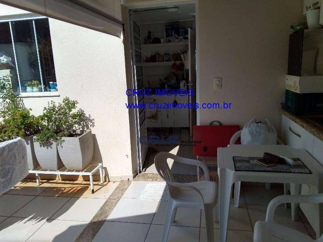 Apartamento à venda com 3 quartos, 160m² - Foto 10