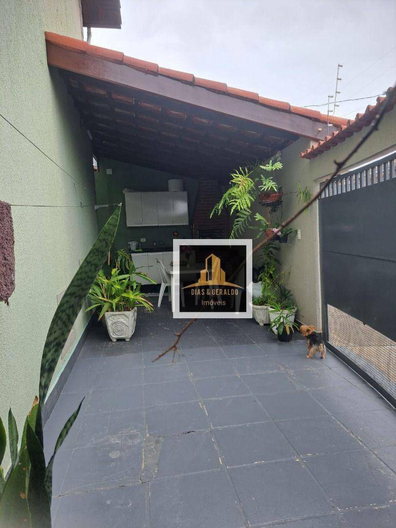 Sobrado à venda com 2 quartos, 80m² - Foto 2