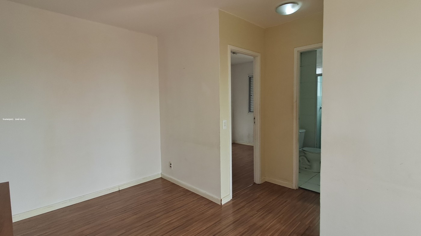 Apartamento para alugar com 2 quartos, 49m² - Foto 7