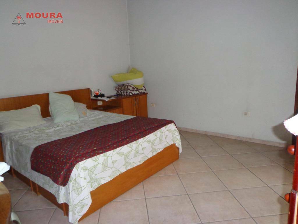 Sobrado à venda com 4 quartos, 400m² - Foto 14