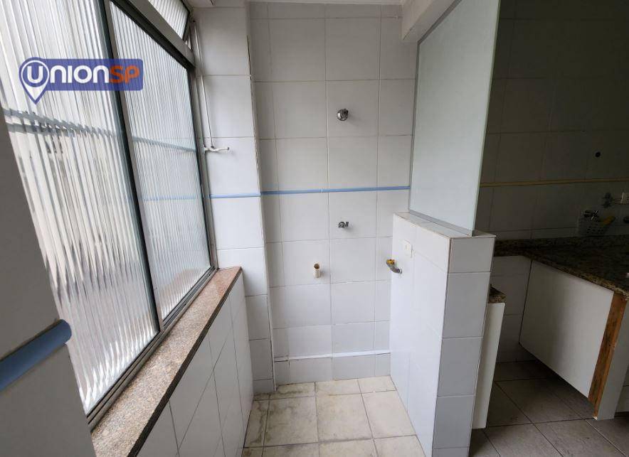 Apartamento à venda com 2 quartos, 75m² - Foto 8