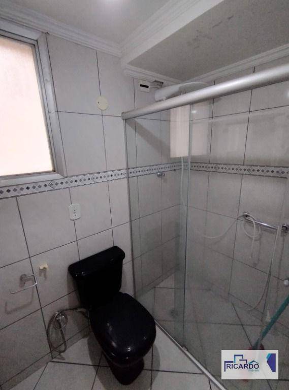 Apartamento à venda com 3 quartos, 70m² - Foto 4