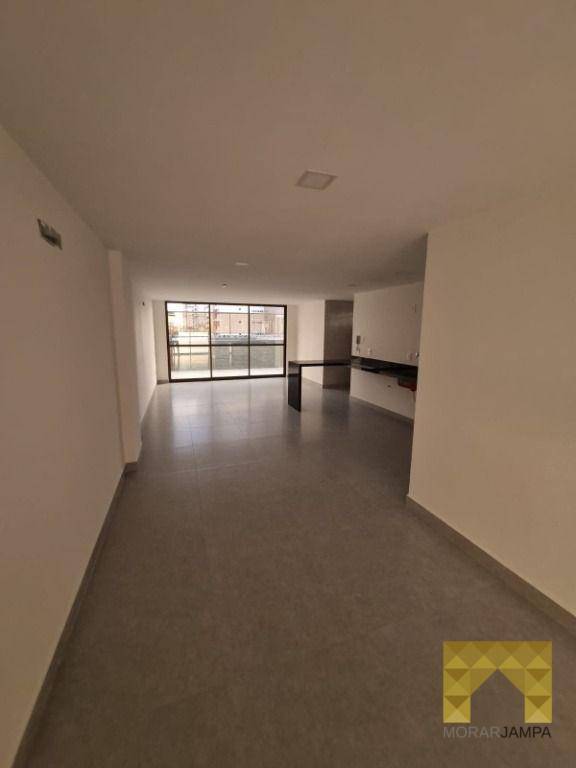 Apartamento à venda com 2 quartos, 45m² - Foto 12