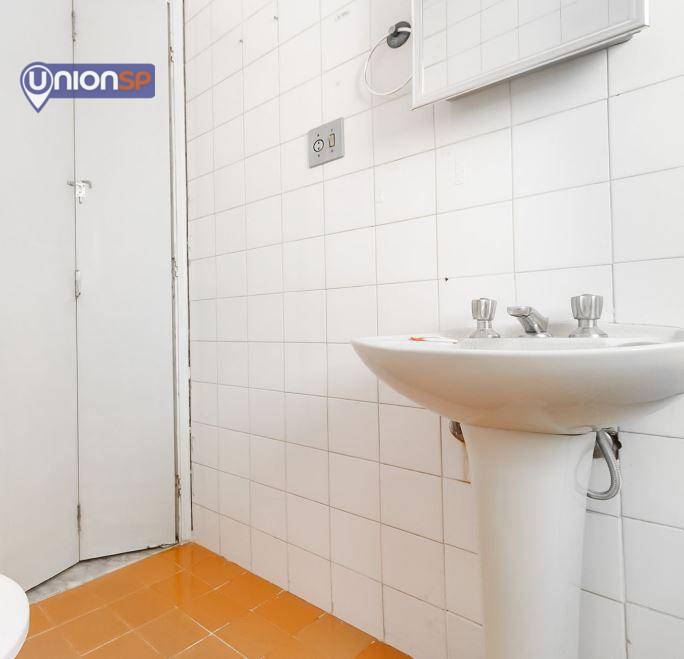 Apartamento à venda com 2 quartos, 77m² - Foto 11