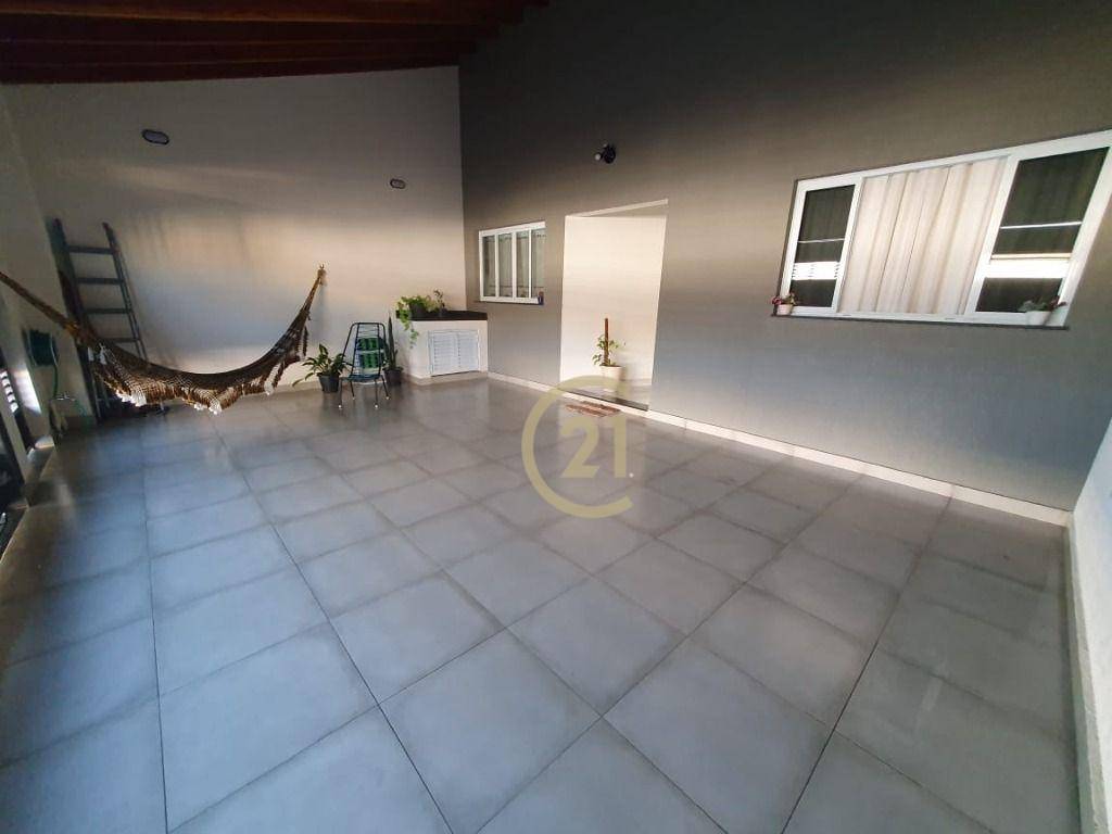 Casa à venda com 3 quartos, 138m² - Foto 8