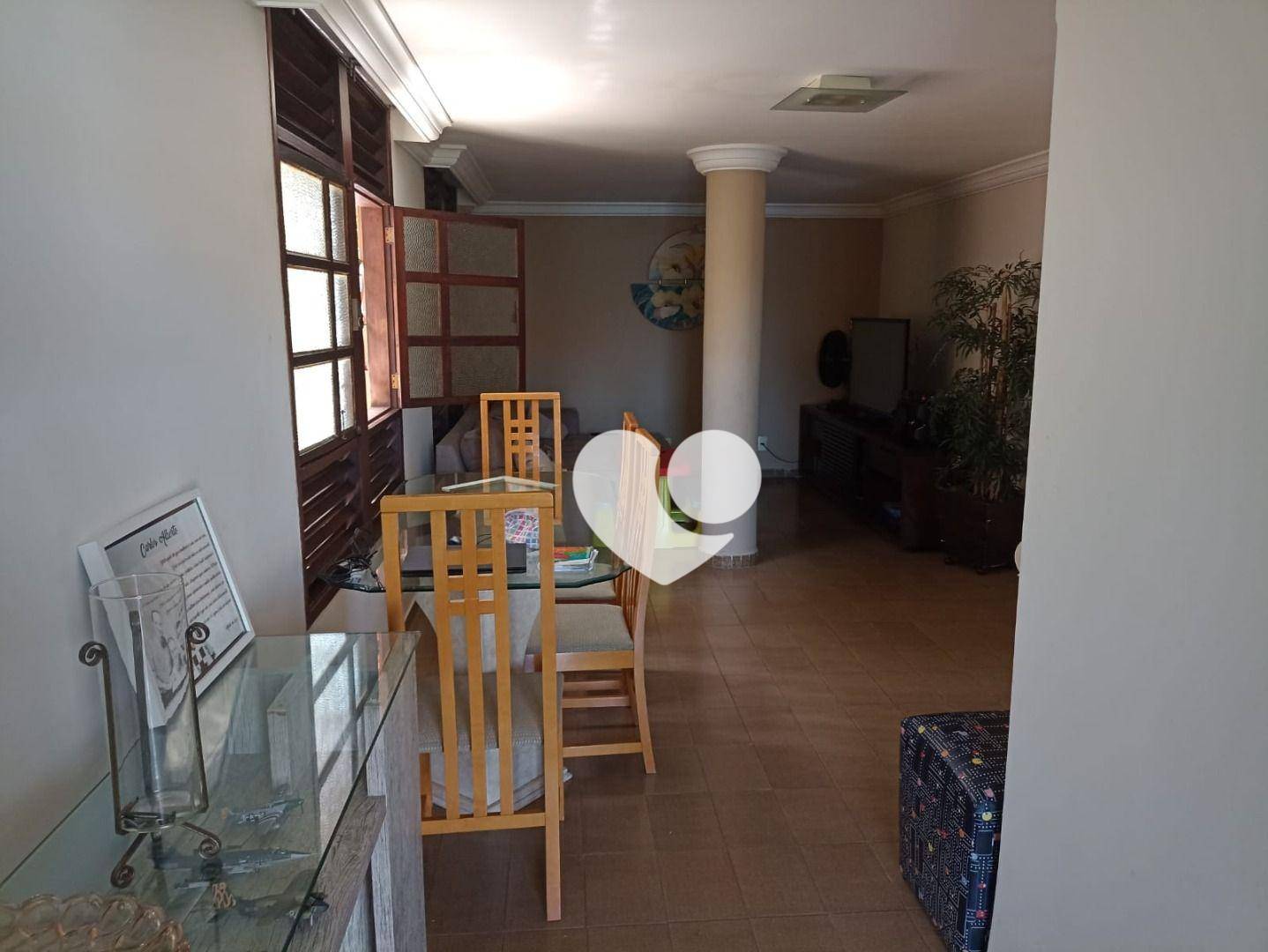 Casa à venda com 3 quartos, 200m² - Foto 6