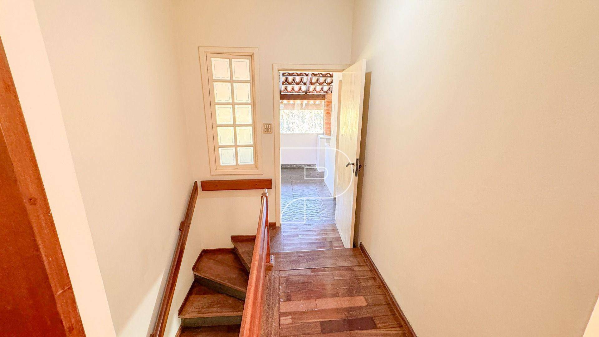 Chácara à venda e aluguel com 4 quartos, 369m² - Foto 36