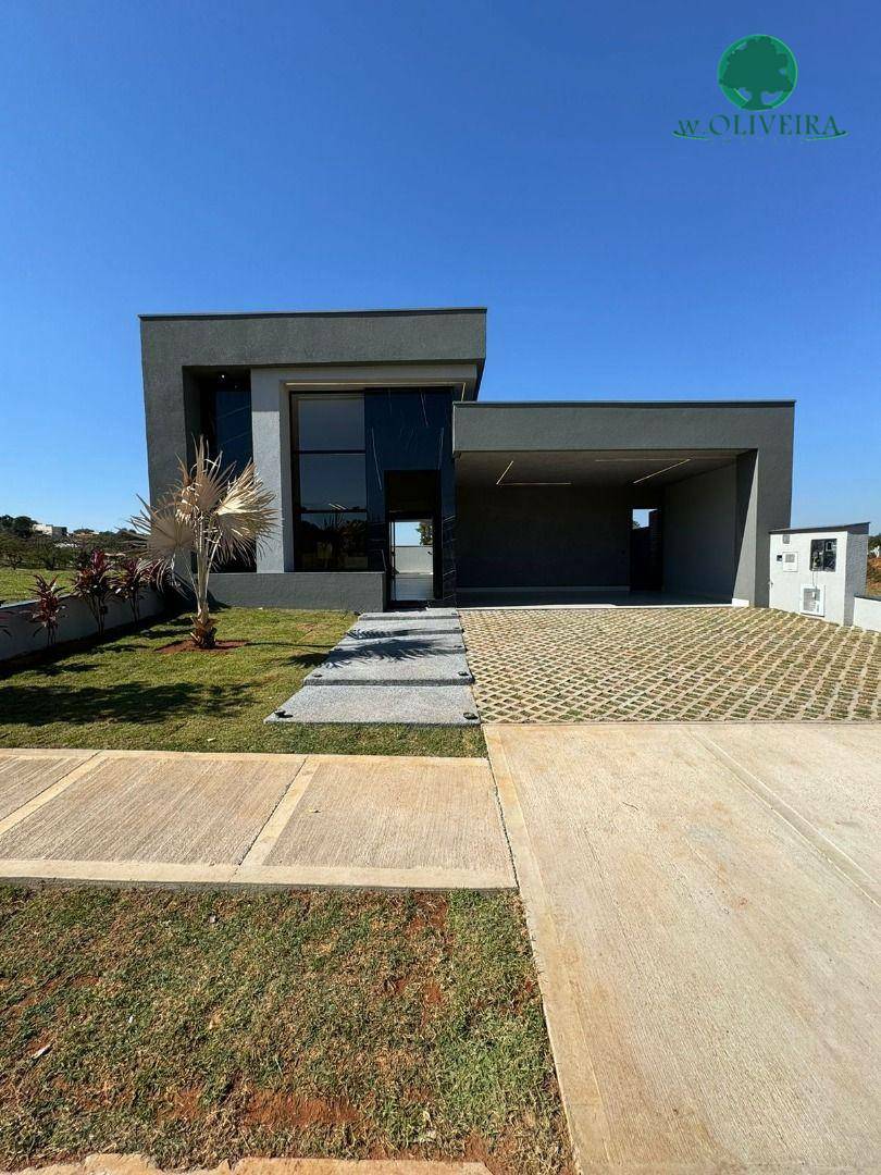 Casa de Condomínio à venda com 3 quartos, 225m² - Foto 1