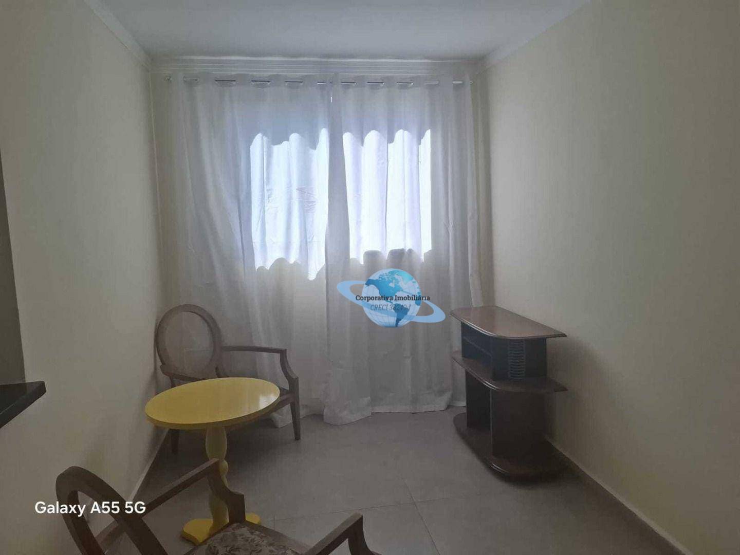 Apartamento à venda com 3 quartos, 65m² - Foto 2