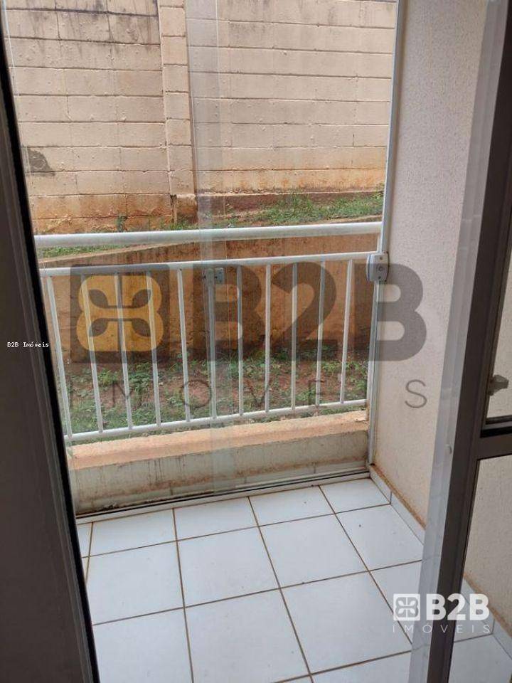 Apartamento à venda com 2 quartos, 48m² - Foto 4