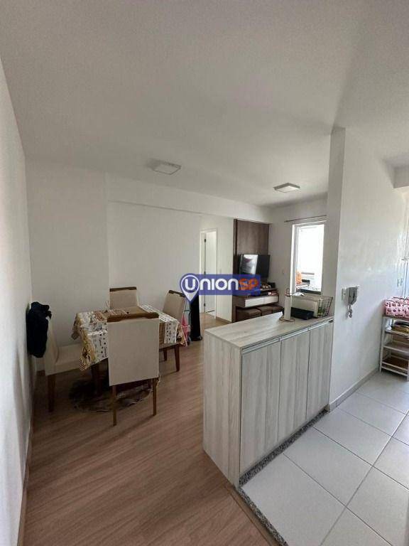 Apartamento à venda com 2 quartos, 47m² - Foto 2