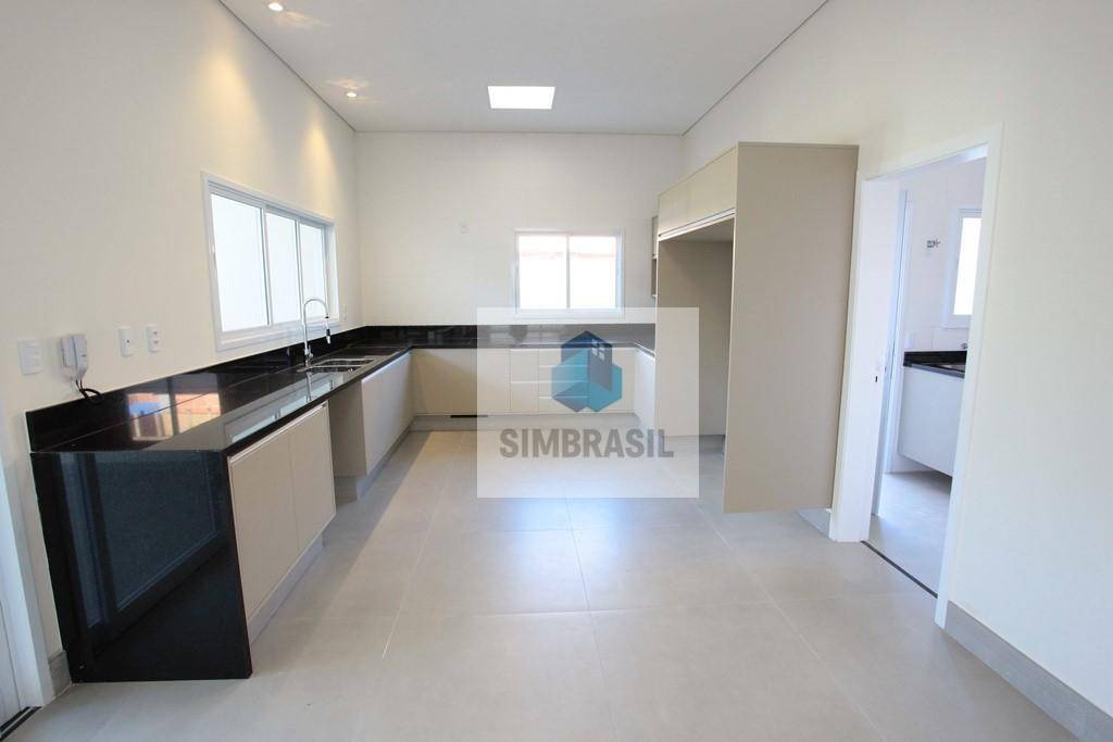 Casa à venda com 4 quartos, 350m² - Foto 6