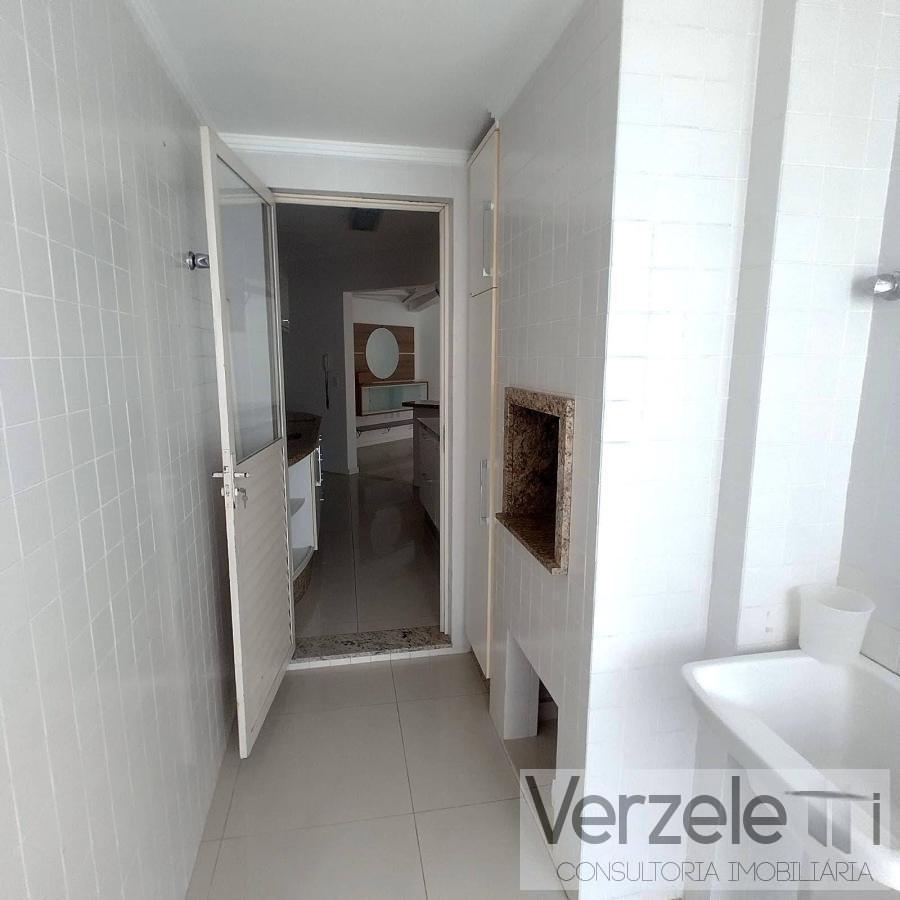 Apartamento à venda com 3 quartos, 105m² - Foto 31