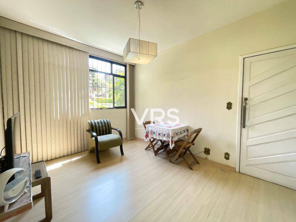 Apartamento à venda com 2 quartos, 58m² - Foto 4