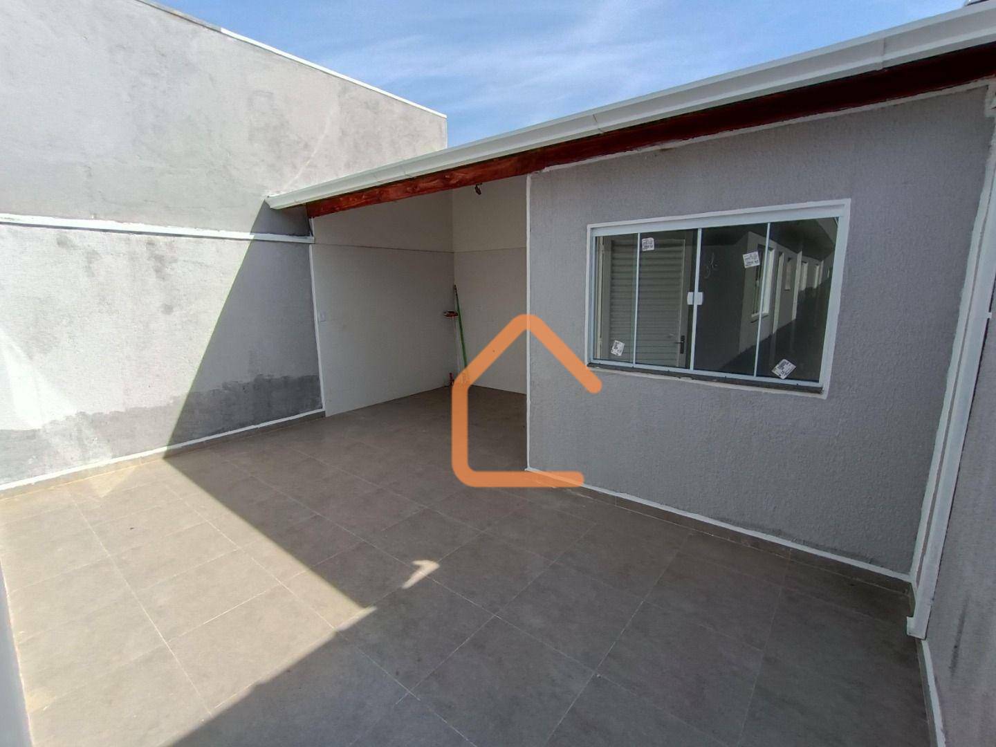 Casa à venda com 2 quartos, 105m² - Foto 8