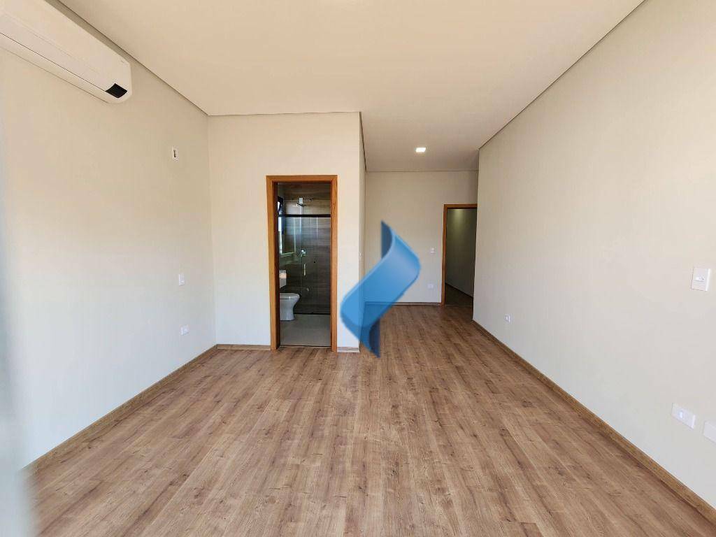 Casa à venda com 3 quartos, 230m² - Foto 12