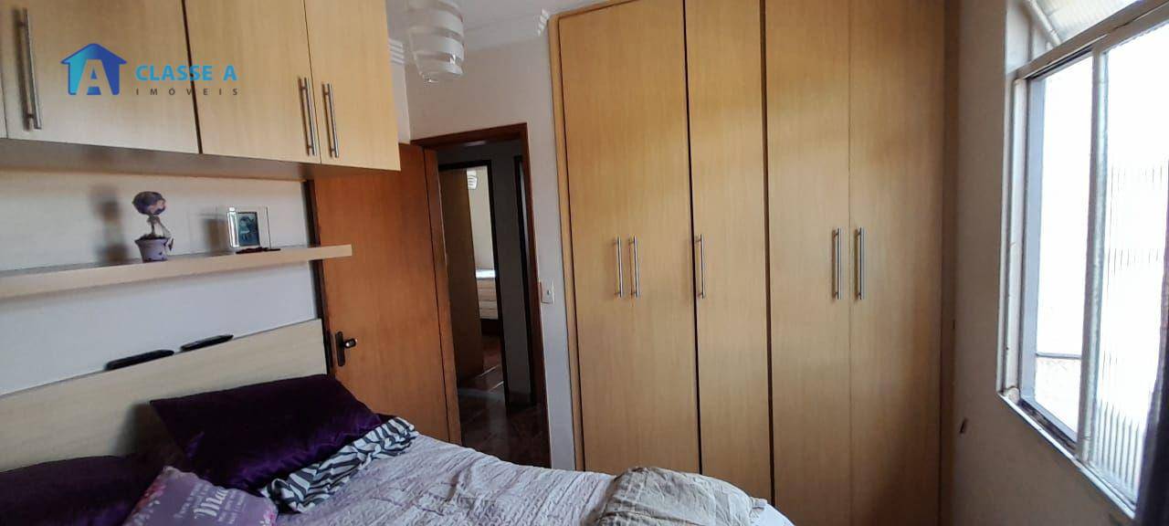 Apartamento à venda com 3 quartos, 77m² - Foto 4