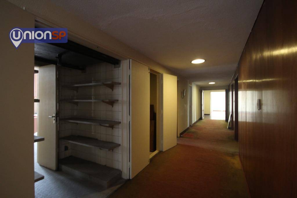 Apartamento à venda com 4 quartos, 370m² - Foto 11