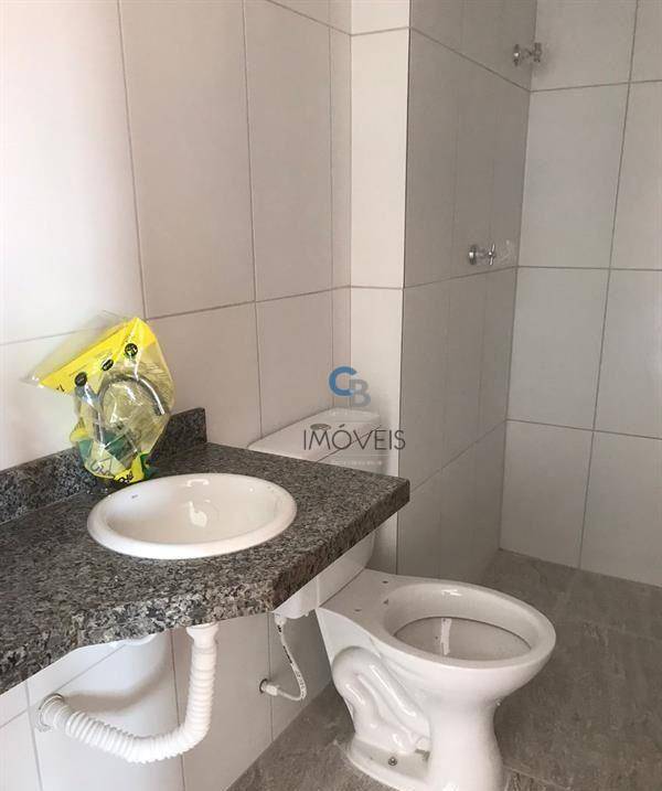 Apartamento à venda com 2 quartos, 41m² - Foto 3