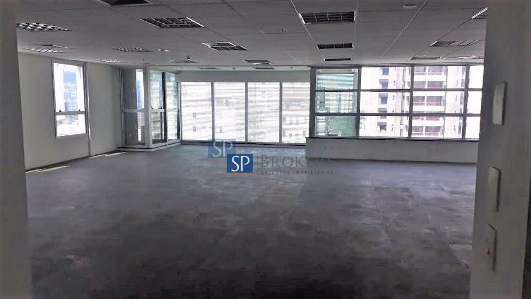 Conjunto Comercial-Sala para alugar, 244m² - Foto 1