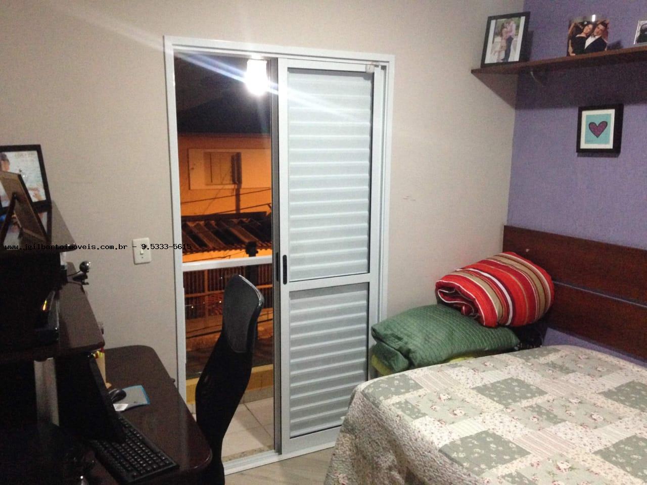 Casa à venda com 3 quartos, 190m² - Foto 4